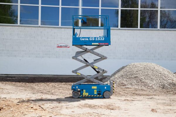 Škērveida pacēlājs Genie GS-1532