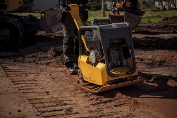 VIBROBLIETE DĪZEĻA REVERSĪVĀ ~200KG